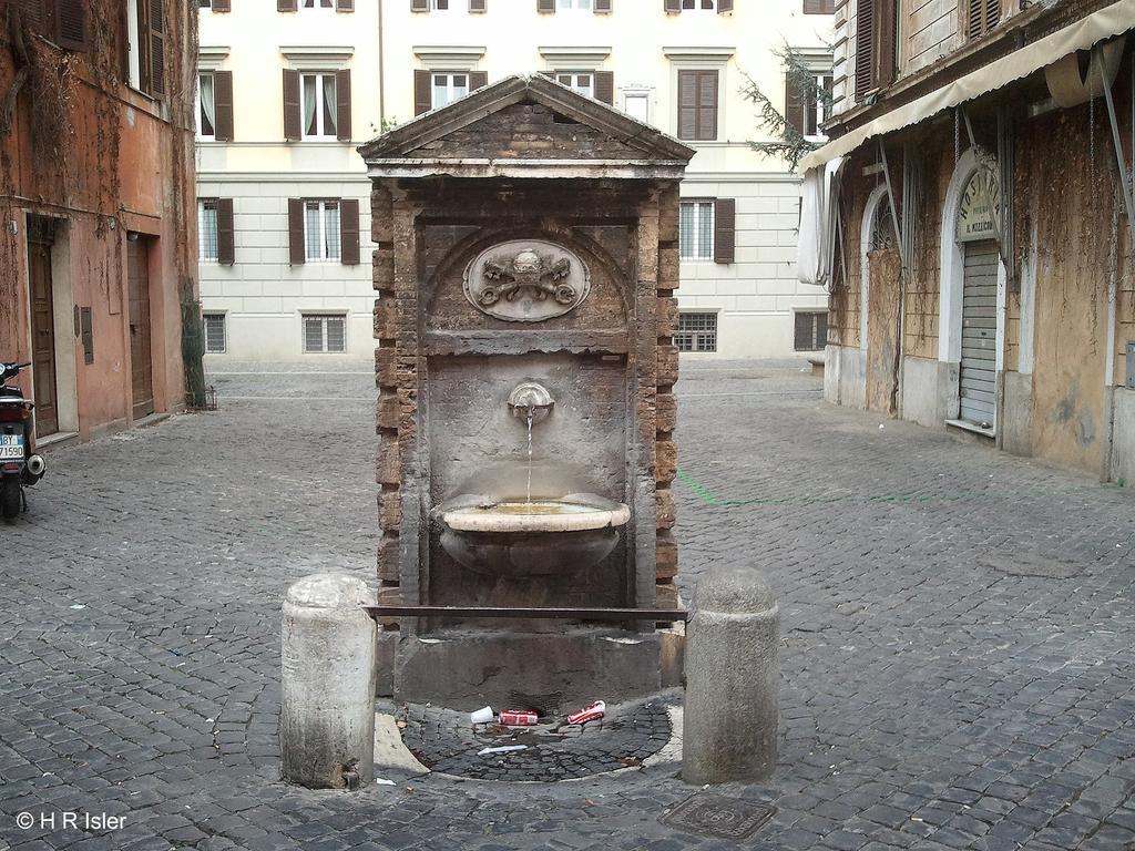 Capricci Romani Esterno foto